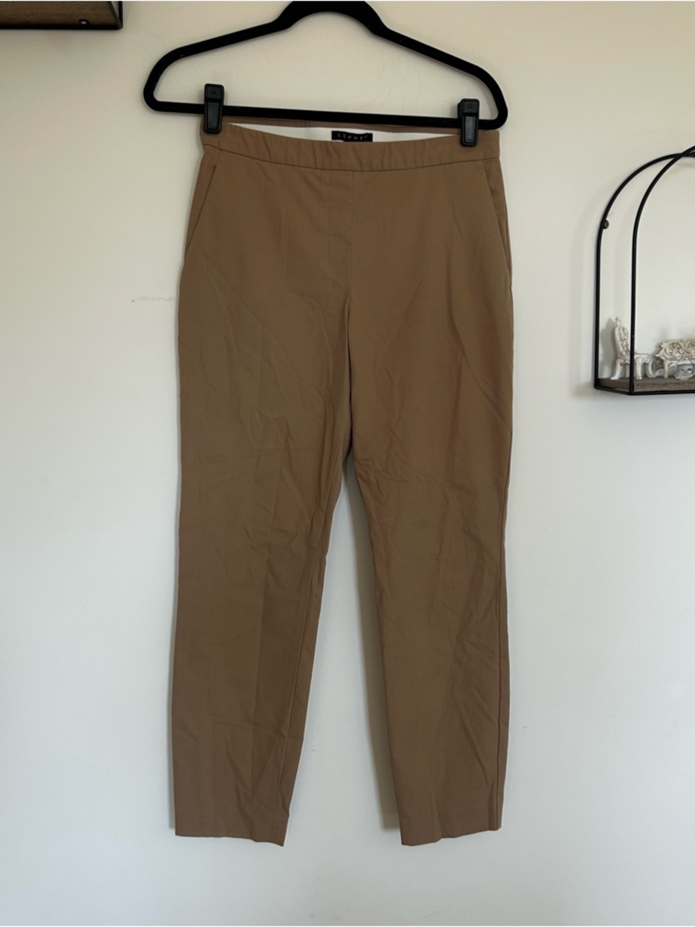 Theory Khaki Pants Work Wear Trousers Straight Leg‎ Mid Rise Slacks Size 4